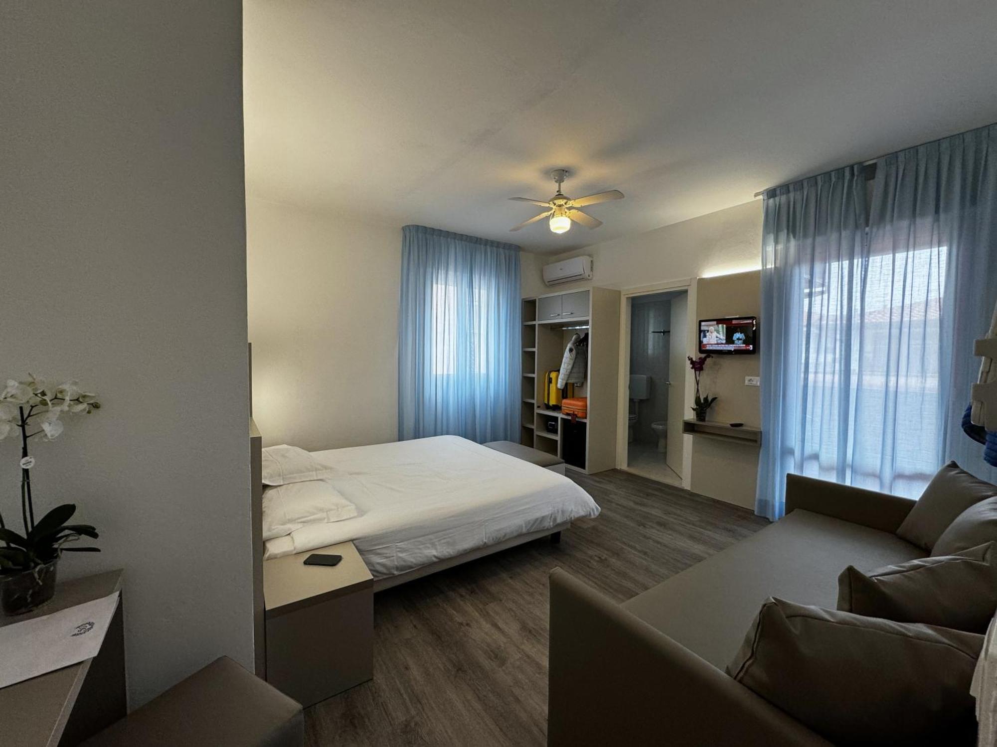 Hotel Etna カオルレ エクステリア 写真